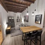 Per 2 O 4 Persone - Gran Madre Appartement
