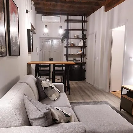 Per 2 O 4 Persone - Gran Madre Apartamento
